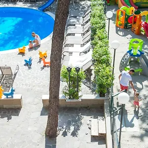 3* Отель Meridiana Family & Nature