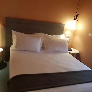 2* Ξενοδοχείο με διαμερίσματα Almarossa