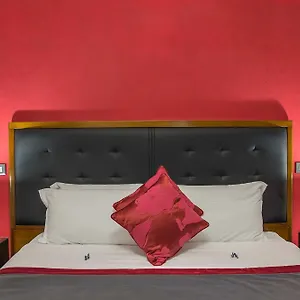 Ξενοδοχείο Navona Colors ***