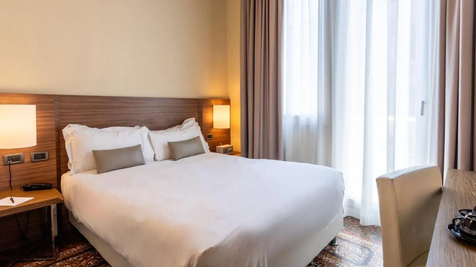 I Portici Hotel Bologna 4*,